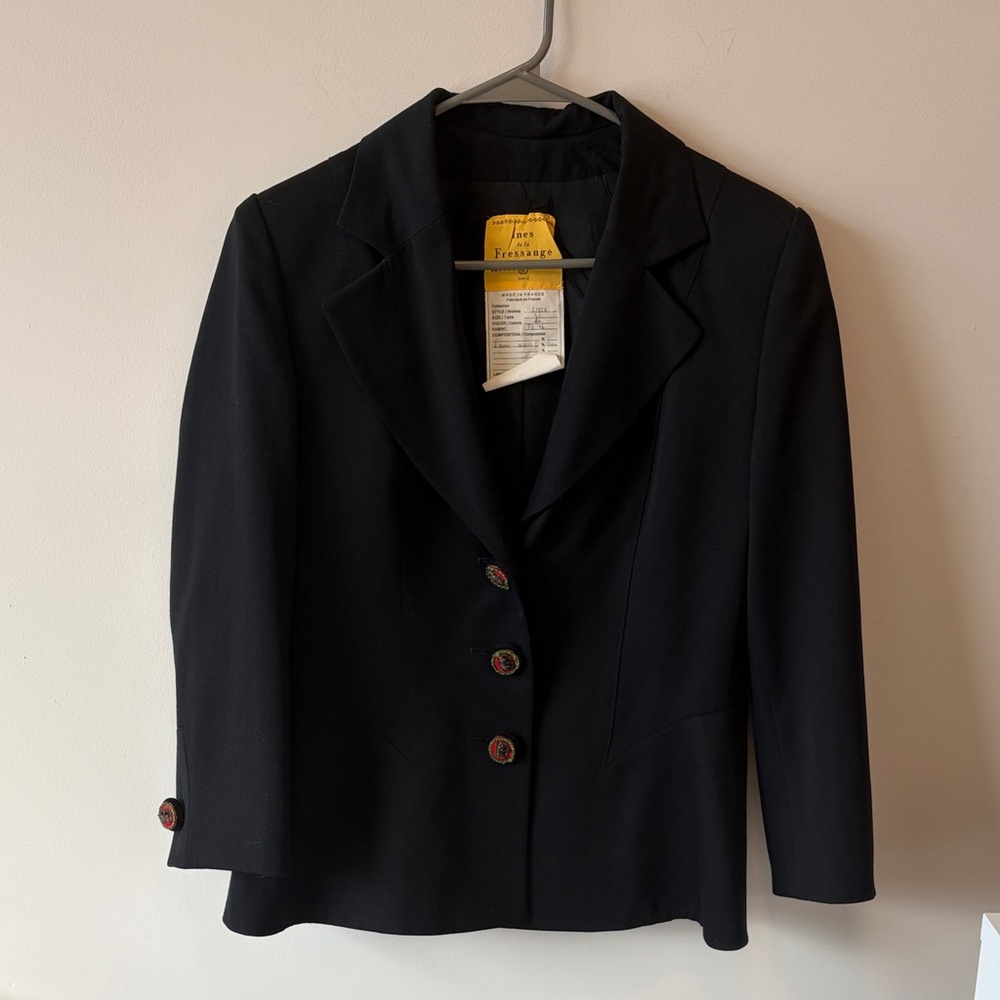 Inès de la Fressange Classic Black Women's Blazer - Timeless Tailored Jacket